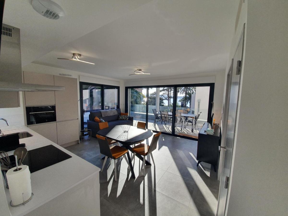 T3 Neuf Avec Terrasse Face A La Mer Bandol Bagian luar foto